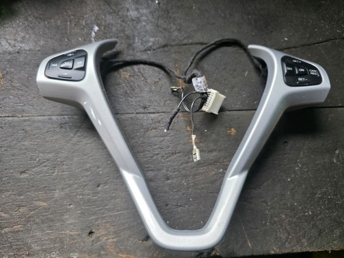 Ford fiesta mk7 steering wheel - ford,